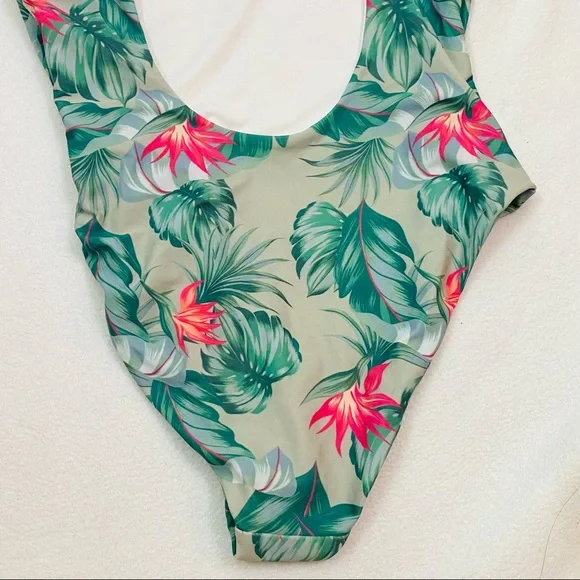 Show Me Your Mumu Topanga One Piece Swimsuit - Picture 10 of 10